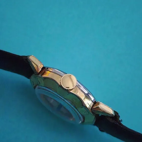 RARE Vintage Tiffany & Co. Manual Winding Watch Blue Sapphire Diamond For Parts